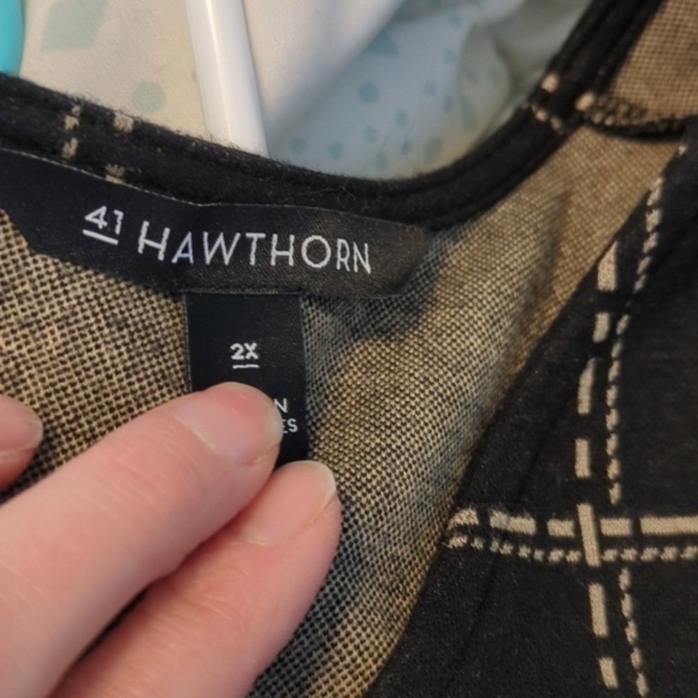 41 Hawthorne Black V-Neck A-Line Knit Dress Front Pockets - Picture 3 of 5